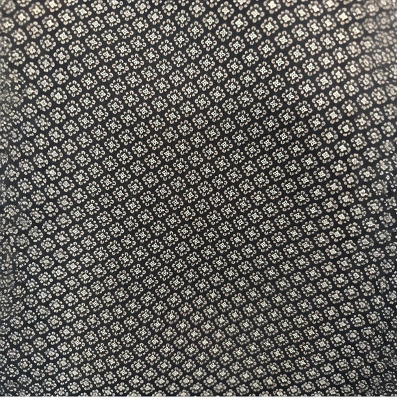 NWT Croft & Barrow Straight Mid Rise Black Print Pants - Picture 2 of 3